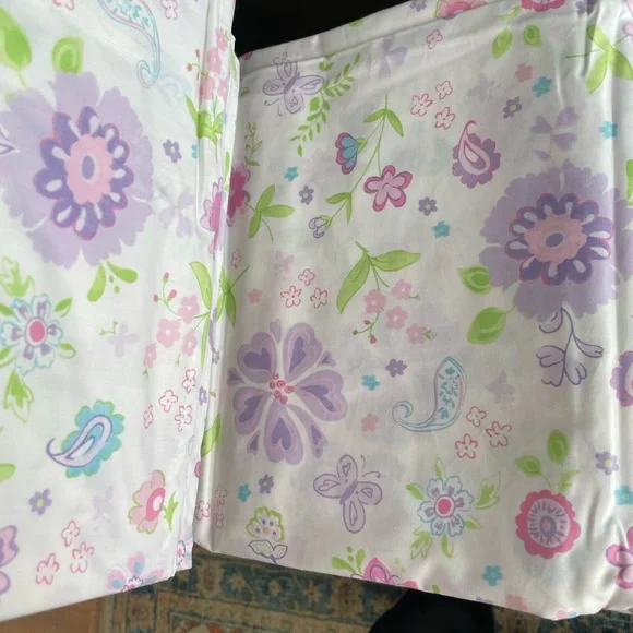 Pottery barn kids flat sheet for twin bed - Picture 2 of 2